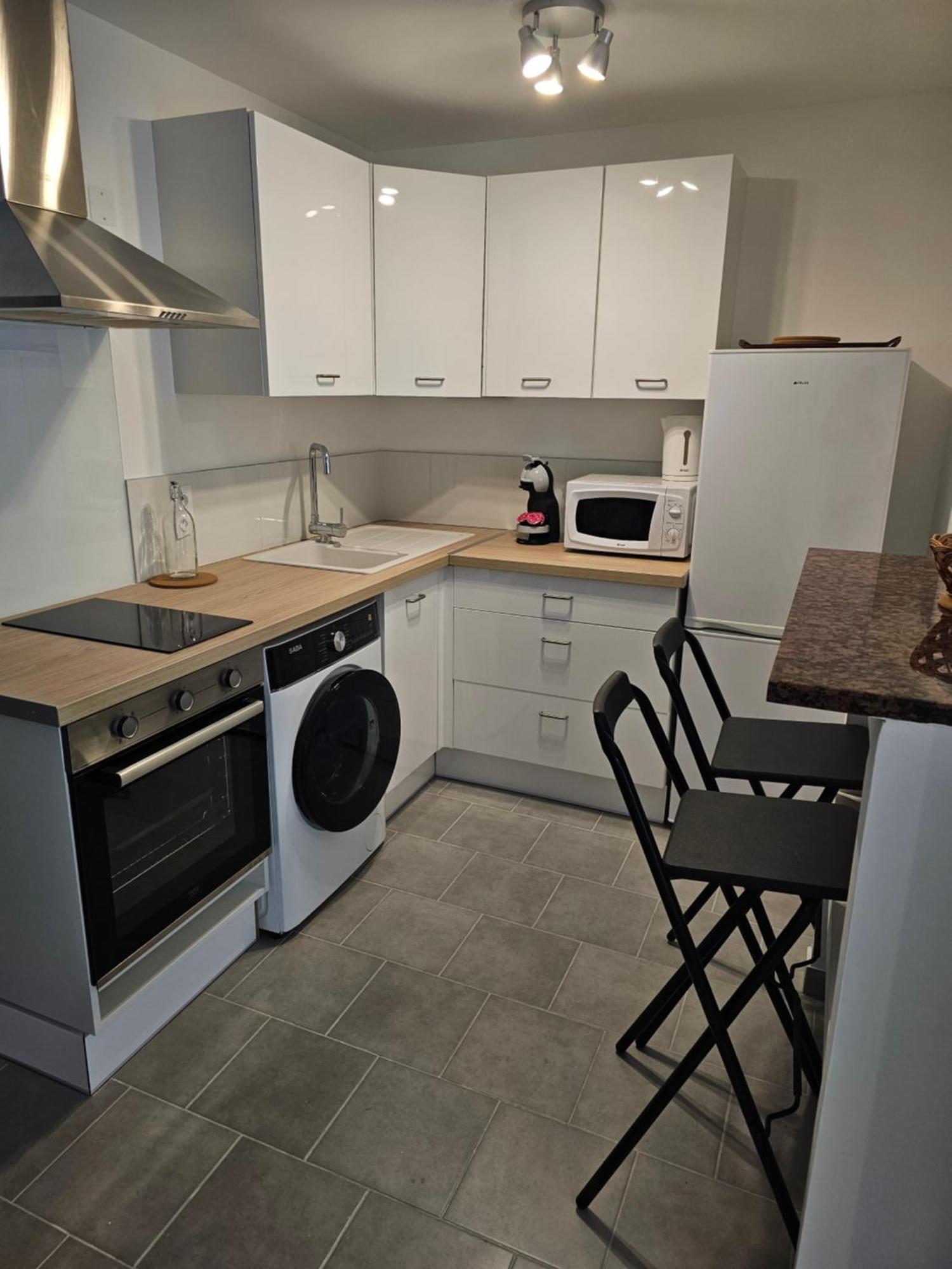 Le Chaleureux Lourdes Hyper Centre Apartment ภายนอก รูปภาพ