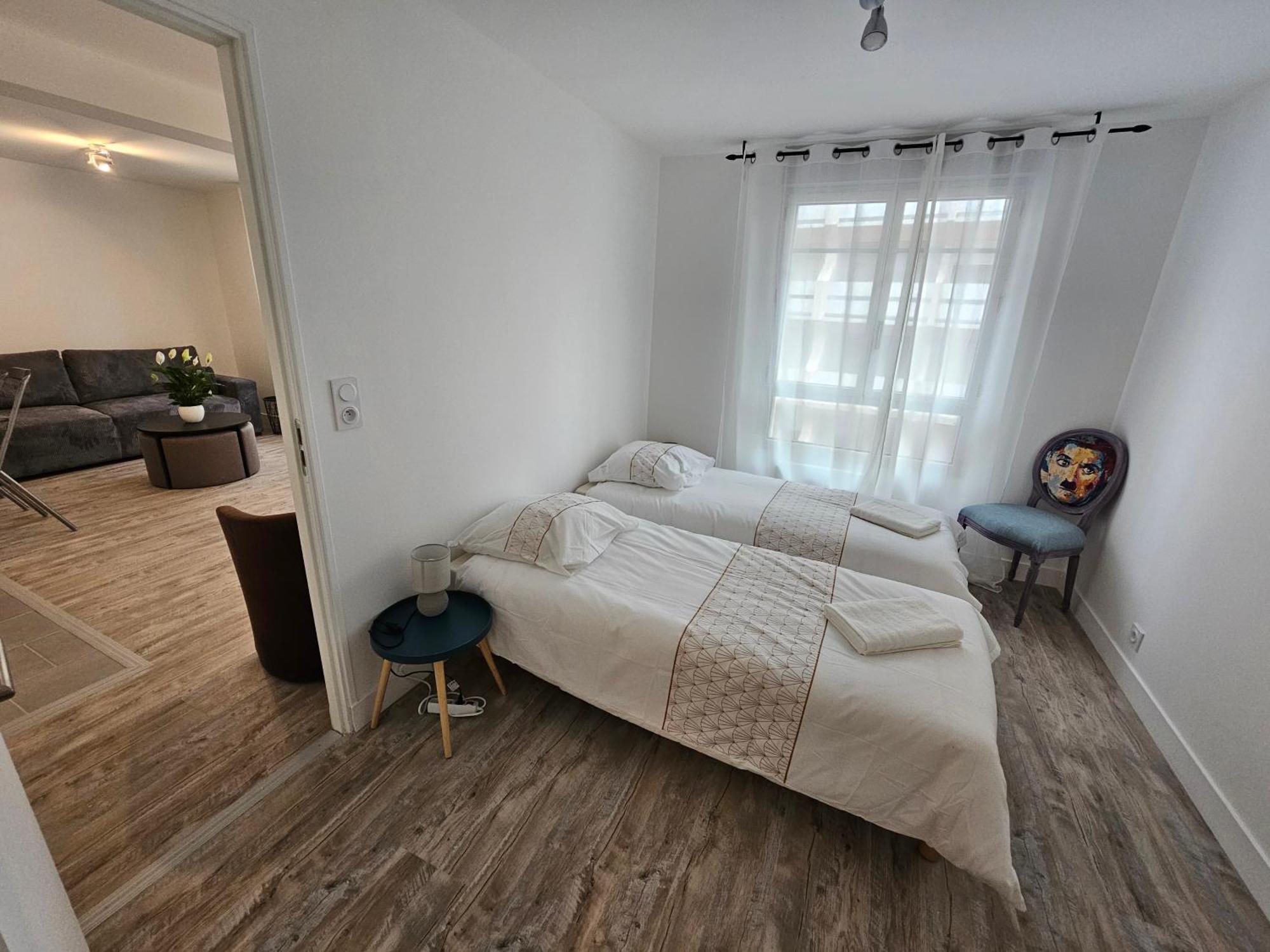 Le Chaleureux Lourdes Hyper Centre Apartment ภายนอก รูปภาพ